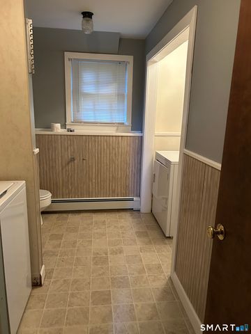 44 Monroe Road, Shelton, CT 06484