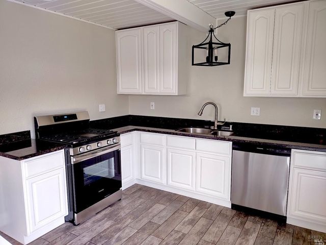 469 La Jolla St, Vallejo, CA 94591