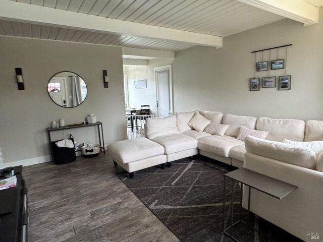 469 La Jolla St, Vallejo, CA 94591