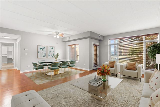 875 E 22nd Street 118, Lombard, IL 60148