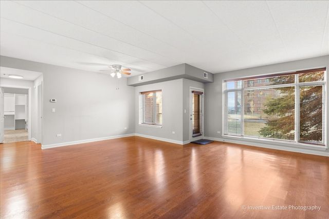 875 E 22nd Street 118, Lombard, IL 60148