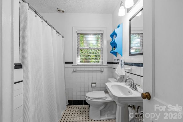 2005 Scott Avenue, Charlotte, NC 28203