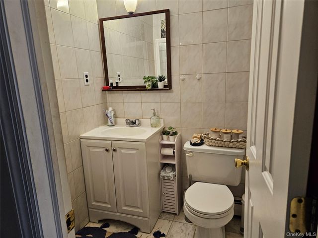 30-48 82nd Street, East Elmhurst, NY 11370