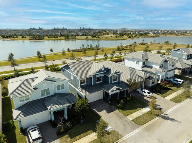 19552 Broad Shore Walk, Loxahatchee, FL 33470