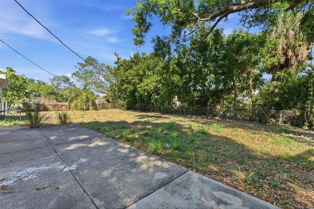 3356 LUCERNE TERRACE, Port Charlotte, FL 33952