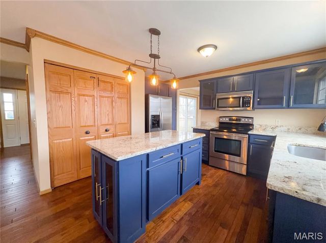 7 Shetland Pony Court, St Peters, MO 63376