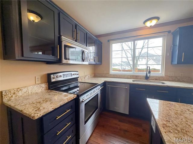 7 Shetland Pony Court, St Peters, MO 63376