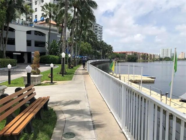 5091 NW 7th St 115, Miami, FL 33126