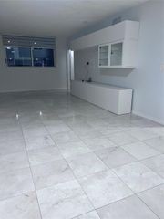 5091 NW 7th St 115, Miami, FL 33126