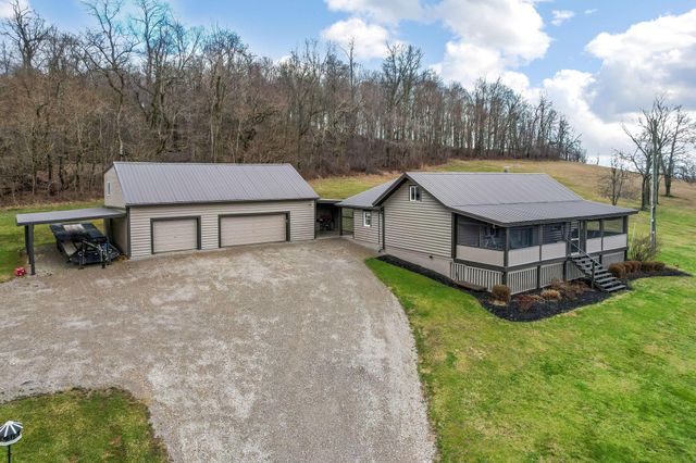 9273 Mulberry Road, Mount Perry, OH 43760