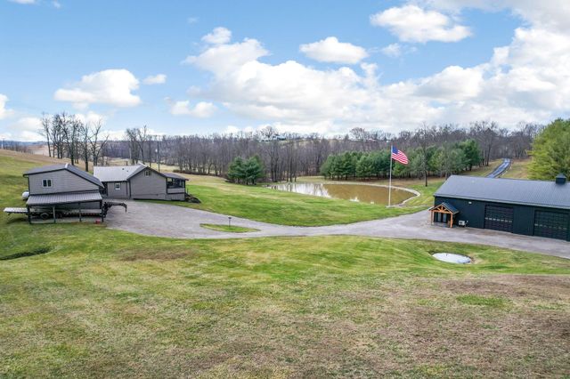 9273 Mulberry Road, Mount Perry, OH 43760