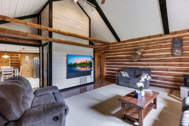 9273 Mulberry Road, Mount Perry, OH 43760