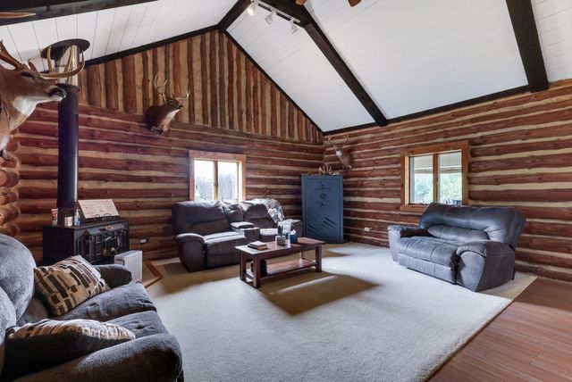 9273 Mulberry Road, Mount Perry, OH 43760