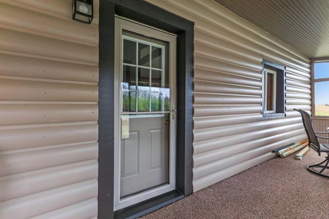 9273 Mulberry Road, Mount Perry, OH 43760