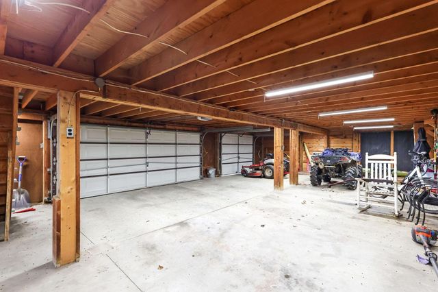 9273 Mulberry Road, Mount Perry, OH 43760