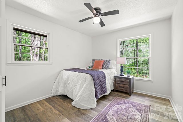 1 Virginia Lane, Cullowhee, NC 28734