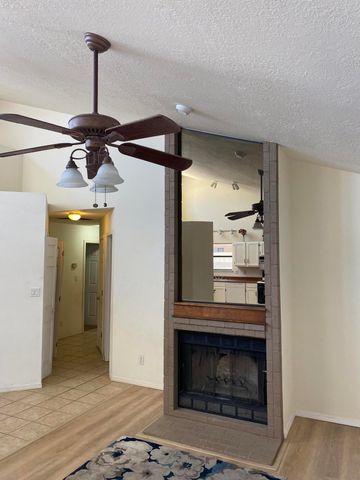 5305 Desert Sands Place Place NW, Albuquerque, NM 87120