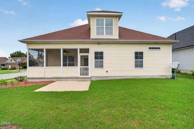 1206 Crystal Water Drive, Fuquay Varina, NC 27526