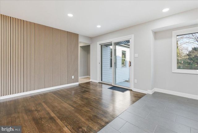 11123 BYRD DR, Fairfax, VA 22030