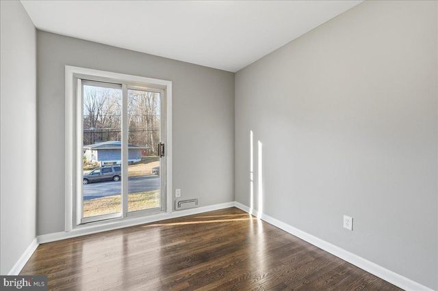 11123 BYRD DR, Fairfax, VA 22030