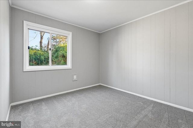 11123 BYRD DR, Fairfax, VA 22030