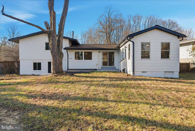 11123 BYRD DR, Fairfax, VA 22030