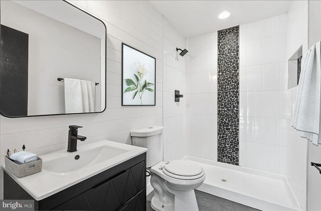 11123 BYRD DR, Fairfax, VA 22030