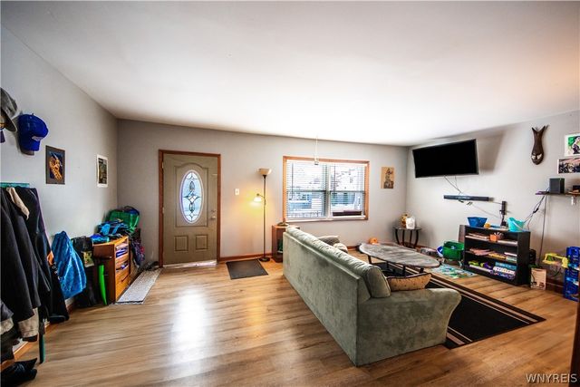 130 Reo Avenue, Cheektowaga, NY 14211