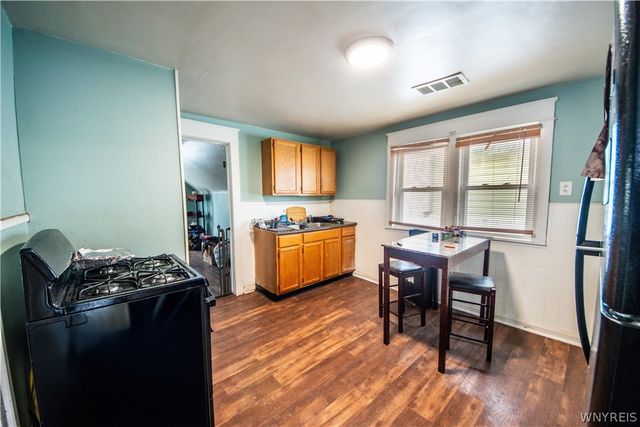 130 Reo Avenue, Cheektowaga, NY 14211