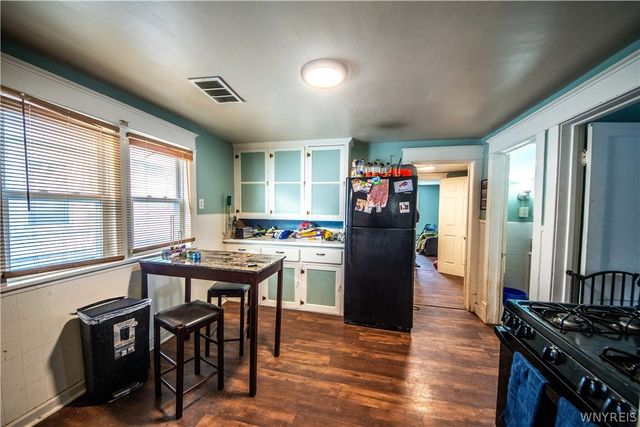 130 Reo Avenue, Cheektowaga, NY 14211