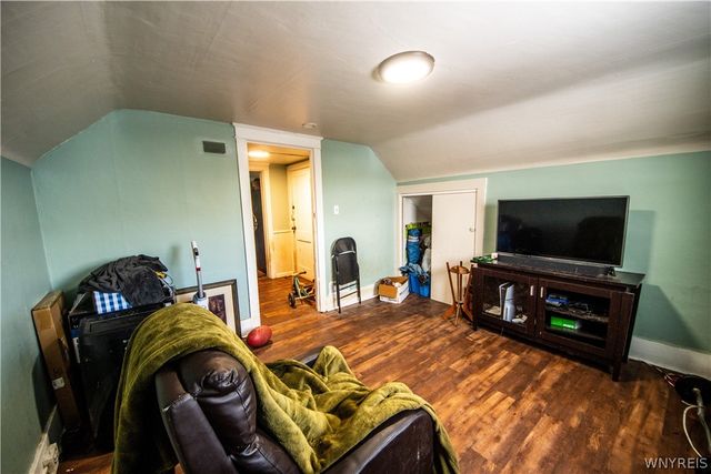 130 Reo Avenue, Cheektowaga, NY 14211