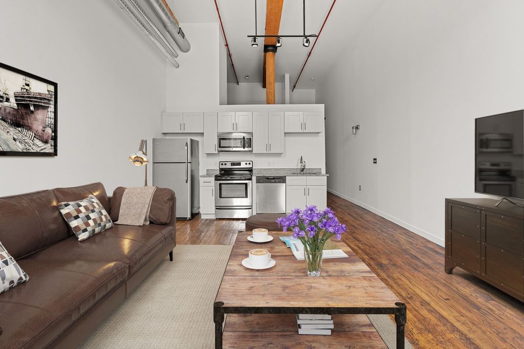 1350 Rosa L Parks Blvd Apt 347, Nashville, TN 37208