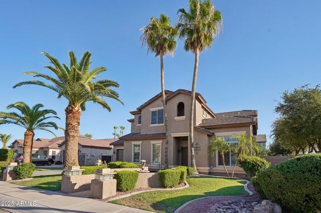 3469 E CABAZON Court, Gilbert, AZ 85297