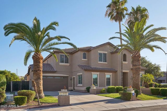 3469 E CABAZON Court, Gilbert, AZ 85297