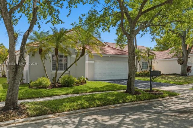 1315 Bayview Cir, Weston, FL 33326