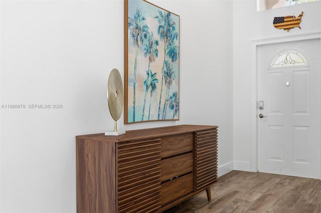 1315 Bayview Cir, Weston, FL 33326