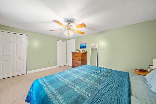 15 Foundry St A6, Easton, MA 02375