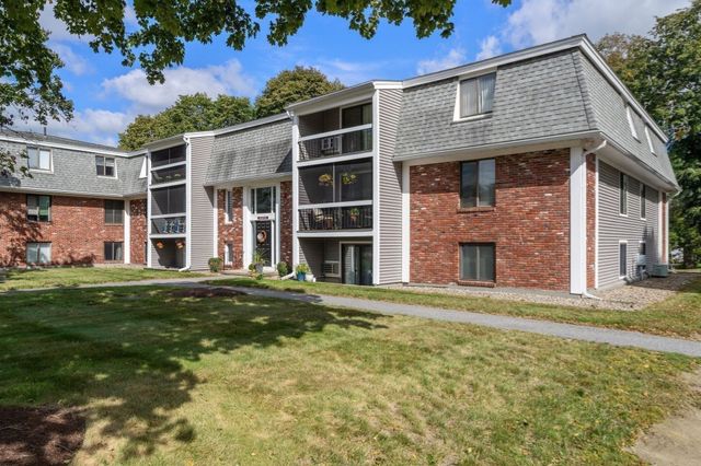 15 Foundry St A6, Easton, MA 02375