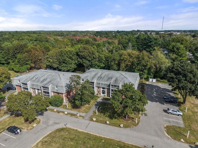 15 Foundry St A6, Easton, MA 02375