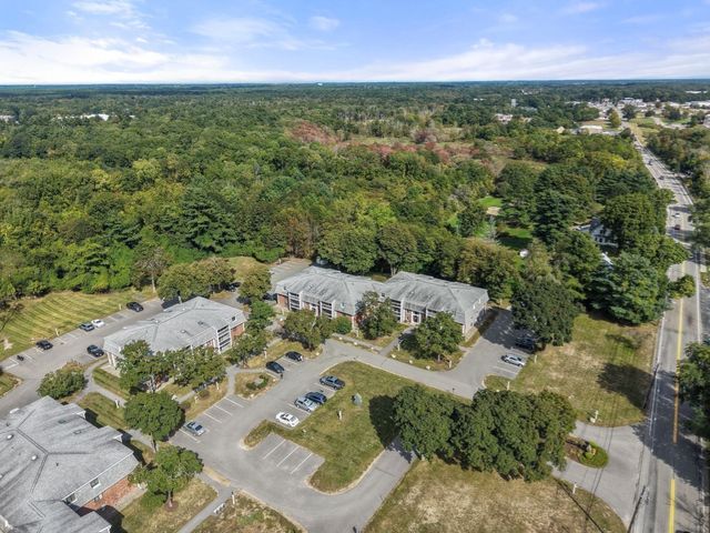 15 Foundry St A6, Easton, MA 02375