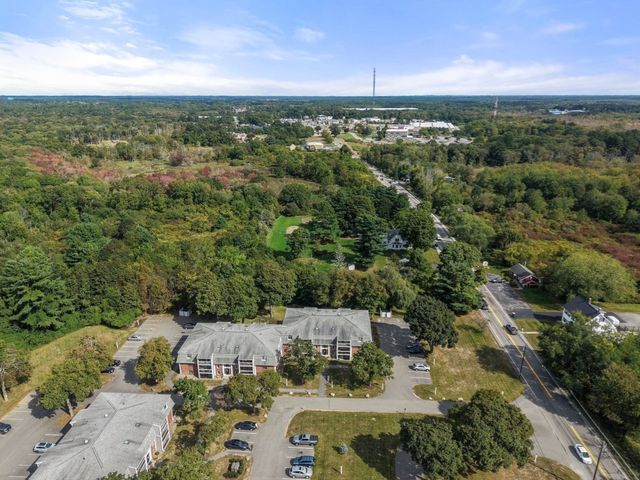 15 Foundry St A6, Easton, MA 02375