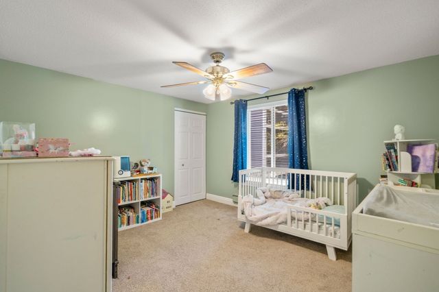 15 Foundry St A6, Easton, MA 02375
