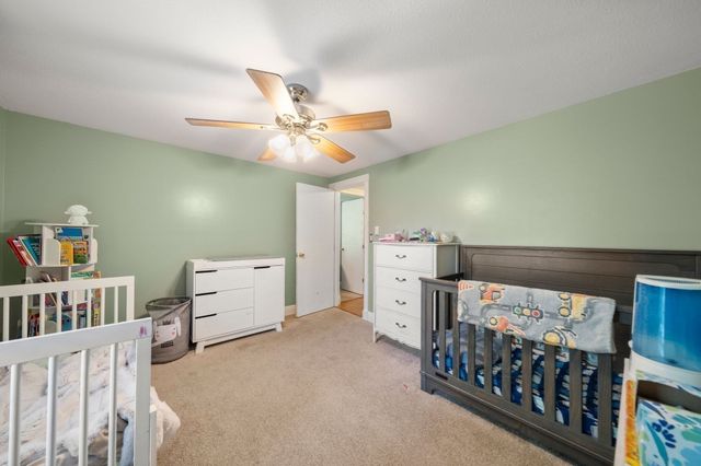 15 Foundry St A6, Easton, MA 02375