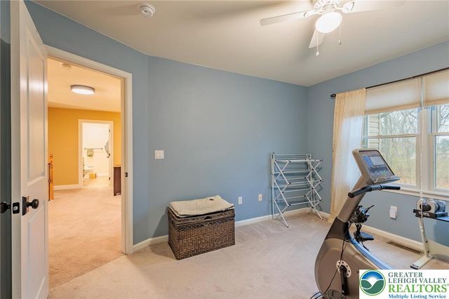 369 Manor Drive, Lower Nazareth Twp, PA 18064