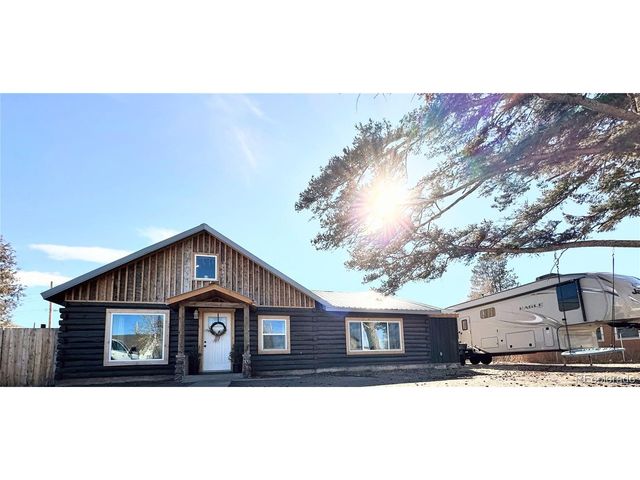 1125 6th St, Del Norte, CO 81132