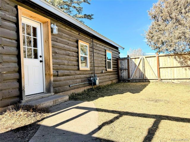 1125 6th St, Del Norte, CO 81132