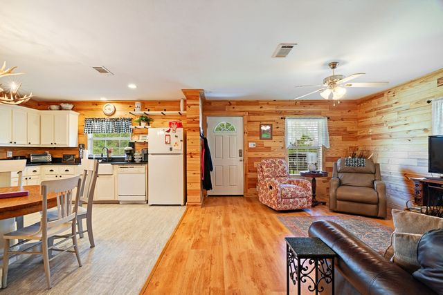 1101 County Road 2810, Honey Grove, TX 75446