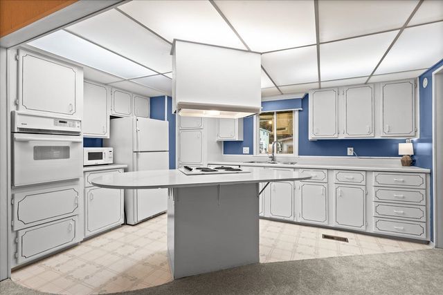 3231 W Boone Ave, Spokane, WA 99201