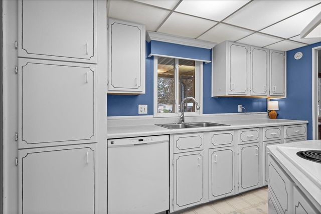 3231 W Boone Ave, Spokane, WA 99201