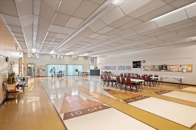 3231 W Boone Ave, Spokane, WA 99201